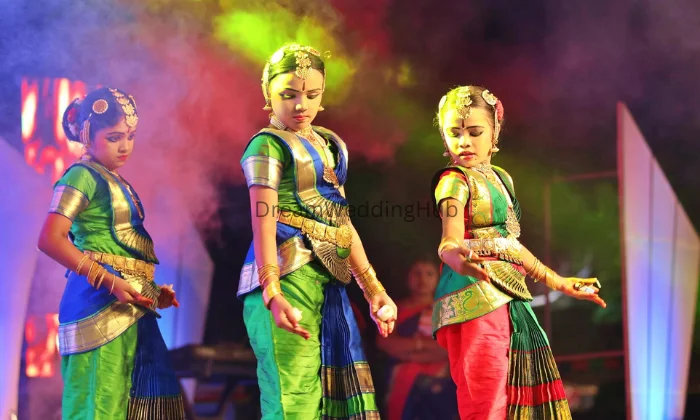 Foot Lock Dance School